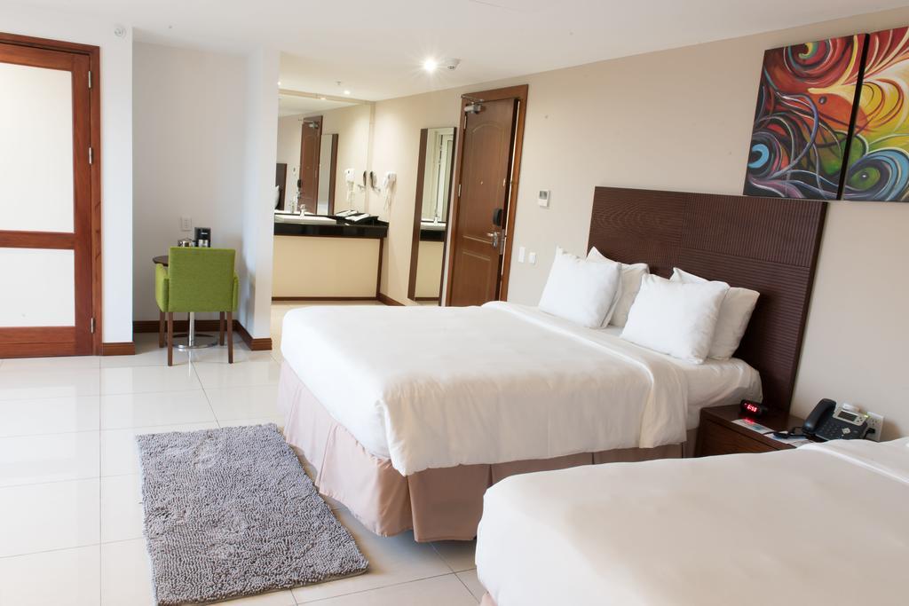 Ramada by Wyndham Princess Paramaribo Bagian luar foto