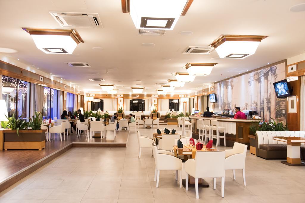 Ramada by Wyndham Princess Paramaribo Bagian luar foto