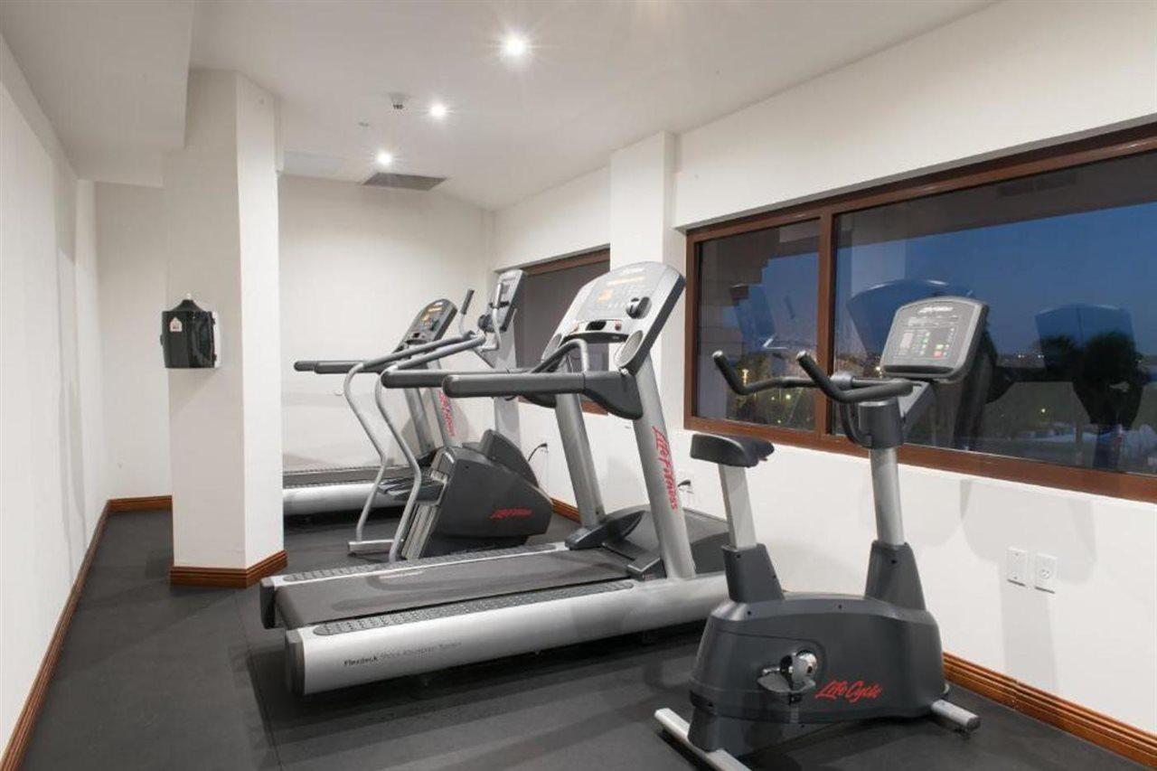 Ramada by Wyndham Princess Paramaribo Bagian luar foto